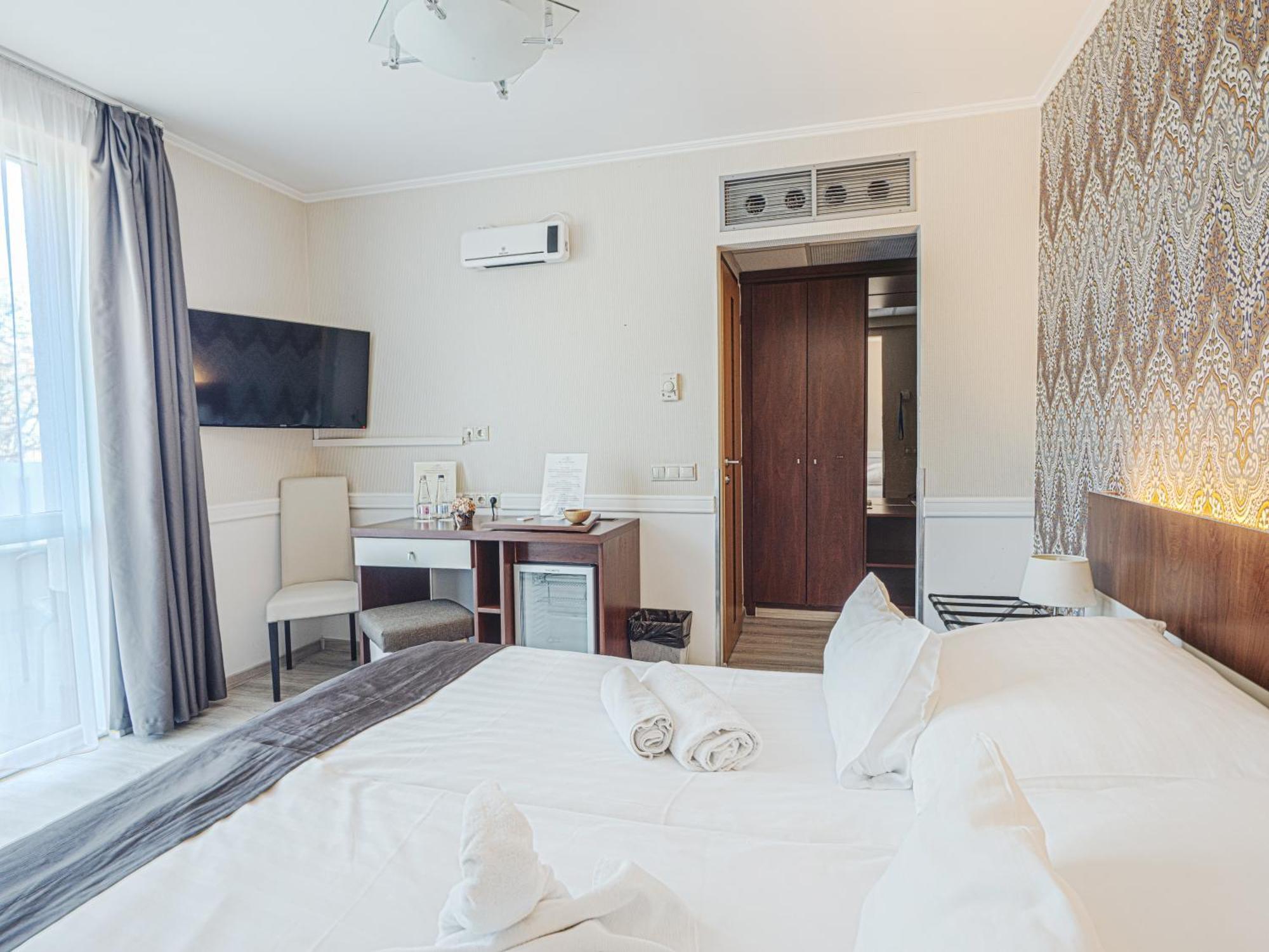 Holiday Beach Budapest Wellness Hotel With Sauna Park Buitenkant foto