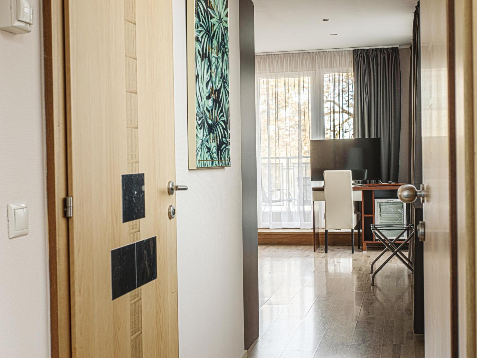 Holiday Beach Budapest Wellness Hotel With Sauna Park Buitenkant foto