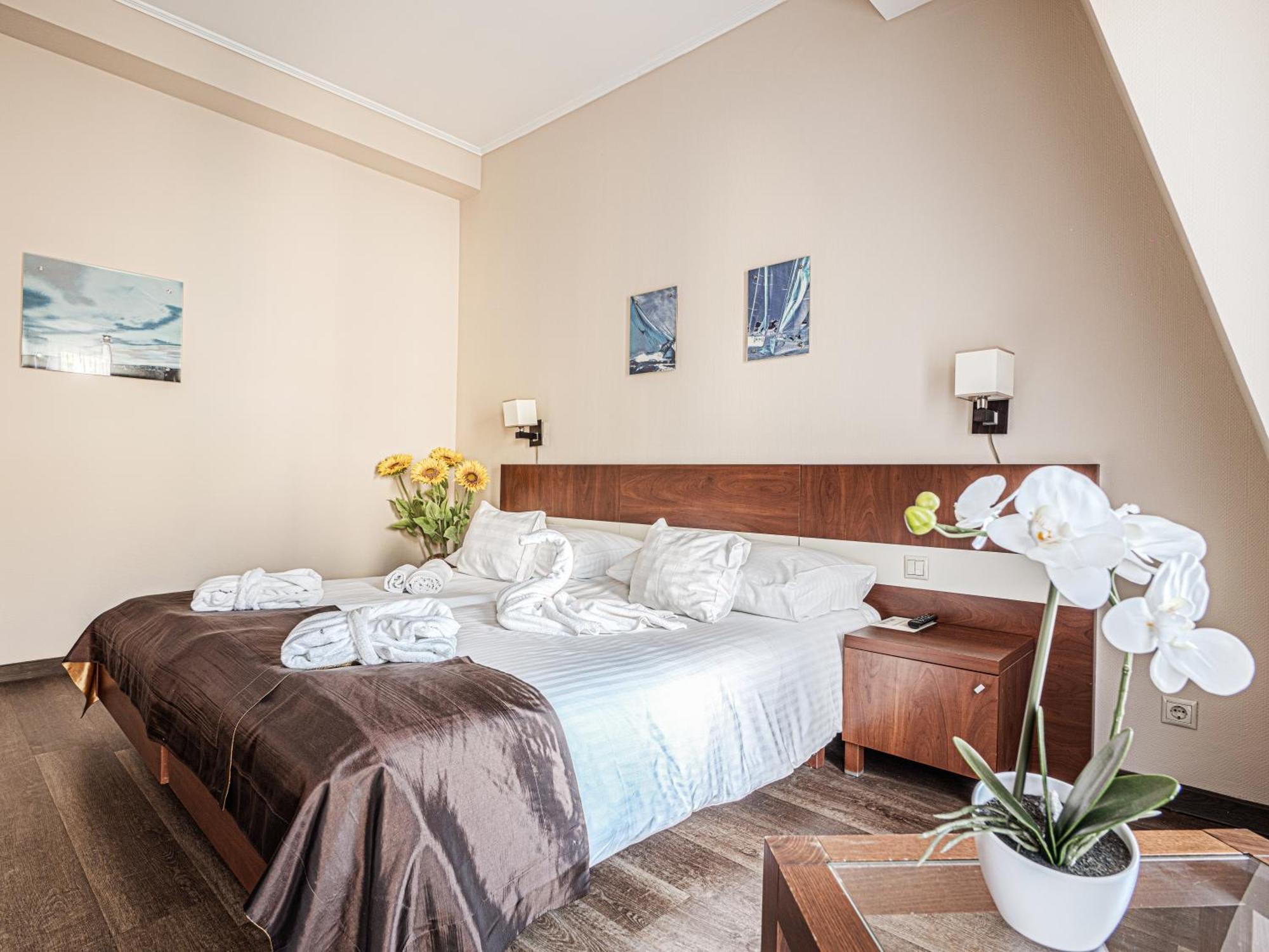 Holiday Beach Budapest Wellness Hotel With Sauna Park Buitenkant foto