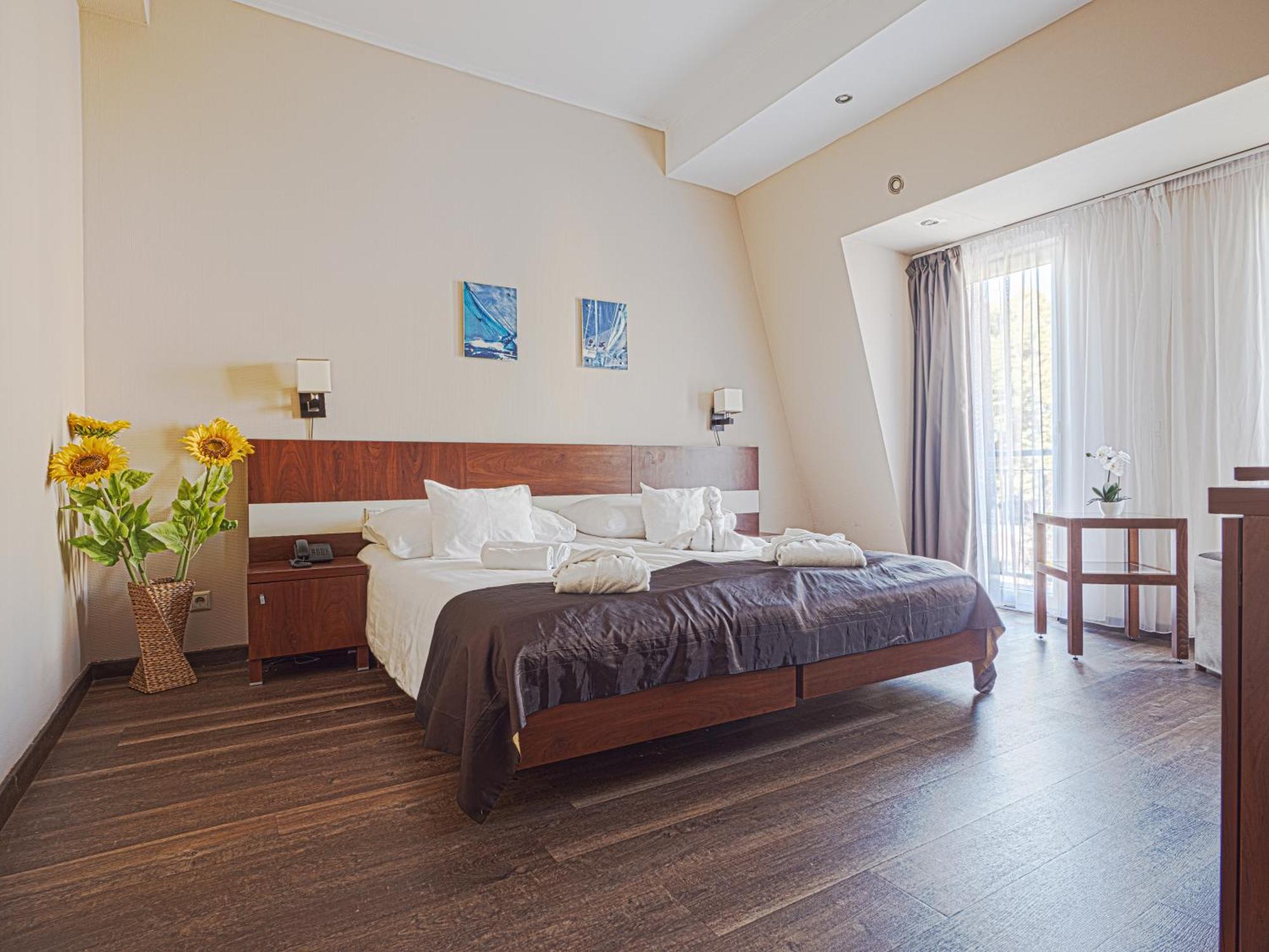 Holiday Beach Budapest Wellness Hotel With Sauna Park Buitenkant foto