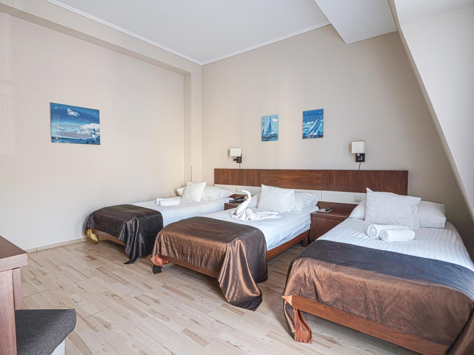 Holiday Beach Budapest Wellness Hotel With Sauna Park Buitenkant foto