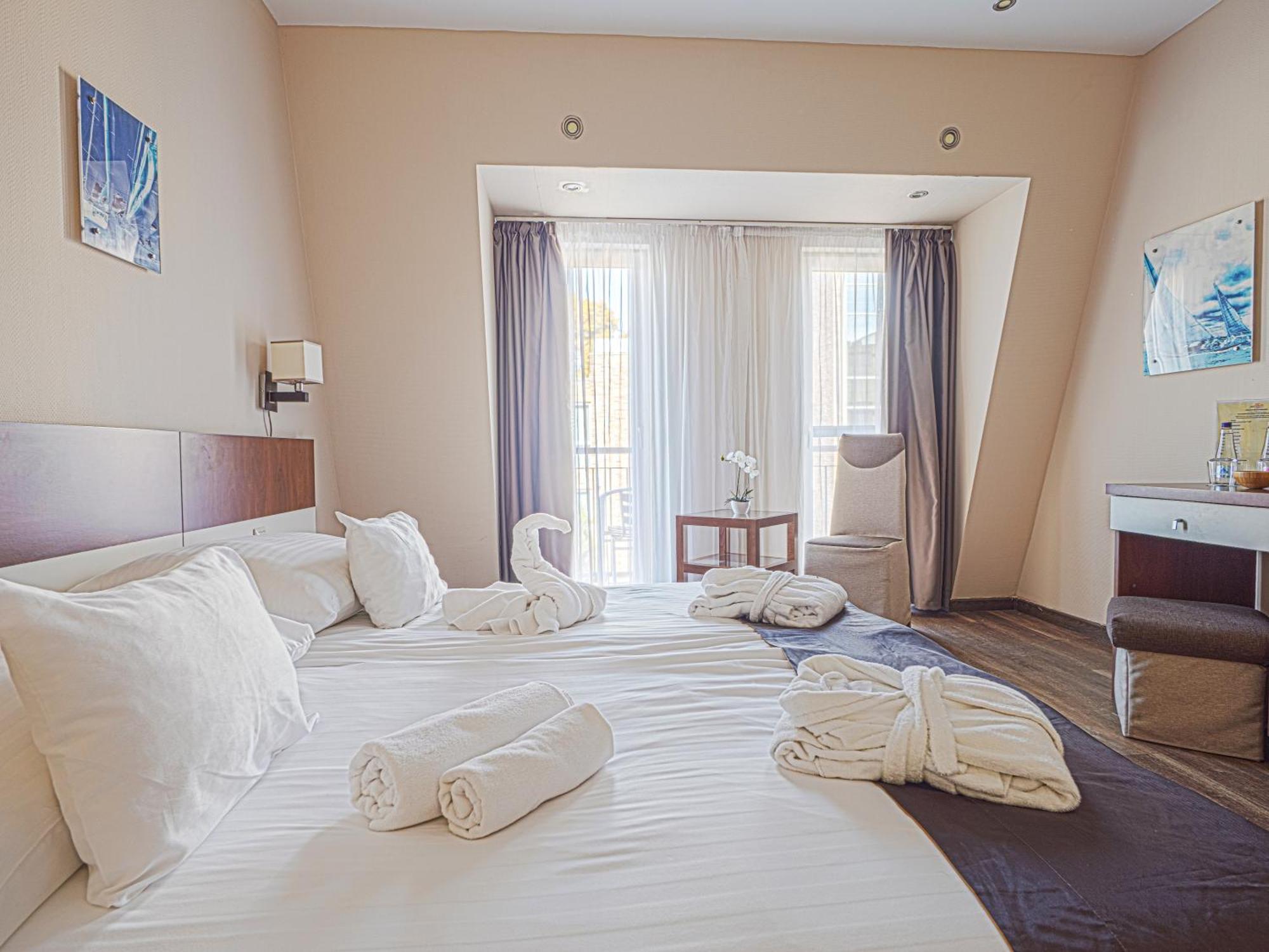 Holiday Beach Budapest Wellness Hotel With Sauna Park Buitenkant foto